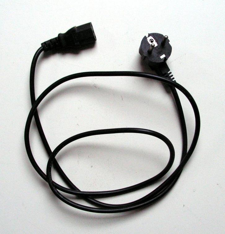 3 polige eurostekker Voedingskabel 1,5 meter ZGAN, Audio, Tv en Foto, Audiokabels en Televisiekabels, Zo goed als nieuw, Overige kabels