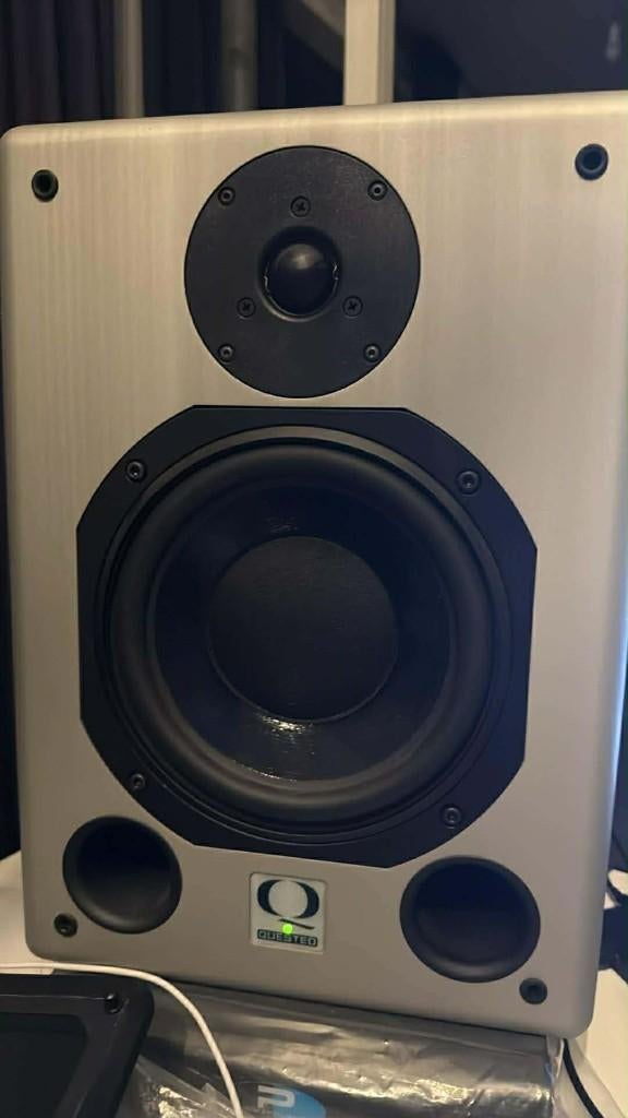 Quested S8R Studio Monitors – Zo Goed Als Nieuw, Zo goed als nieuw, 120 watt of meer, Front, Rear of Stereo speakers, Ophalen
