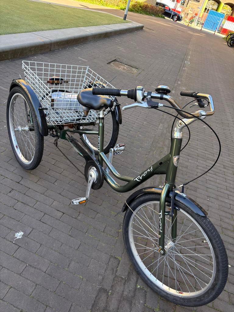 Stabiele Driewieler Fiets met Mand - Ideaal voor Boodschappe, Ophalen, Gebruikt, Velgrem