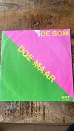 Single Doe Maar; De Bom, Cd's en Dvd's, Vinyl Singles, Ophalen, 7 inch, Single, Zo goed als nieuw