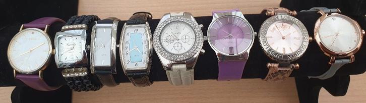8 verschillende dameshorloges, Sieraden, Tassen en Uiterlijk, Horloges | Dames, Nieuw, Polshorloge, Overige merken, Overige materialen