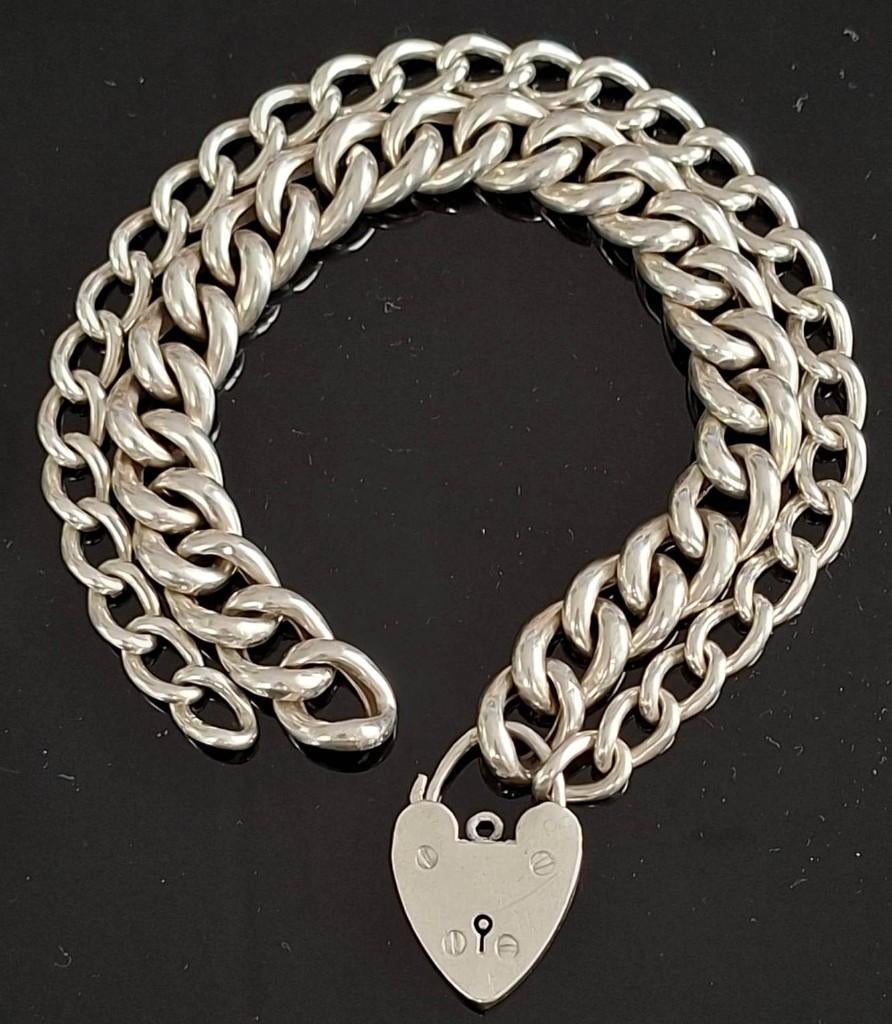 Prachtige UK Sterling Zilver Dubbel Armband Padlock Sluiting, Sieraden, Tassen en Uiterlijk, Antieke sieraden, Ophalen of Verzenden
