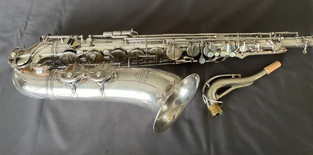 SML Gold Medal tenor saxofoon, Ophalen of Verzenden, Zo goed als nieuw, Tenor, Met koffer