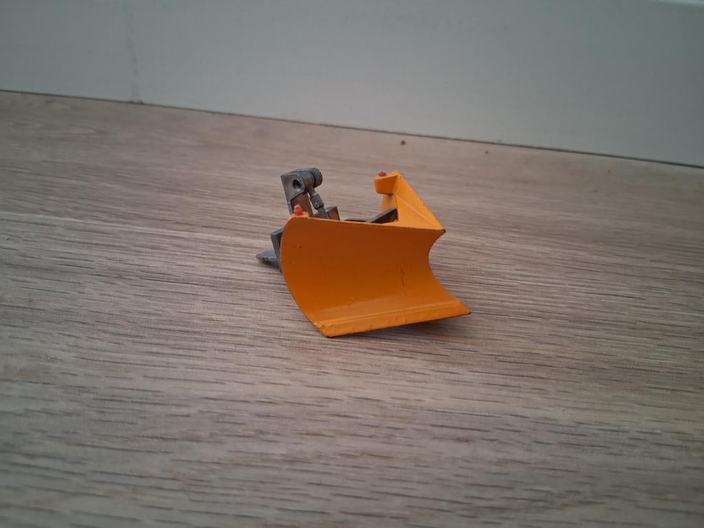 Sneeuwschuif voor op siku unimog, Ophalen of Verzenden, Poppenhuis