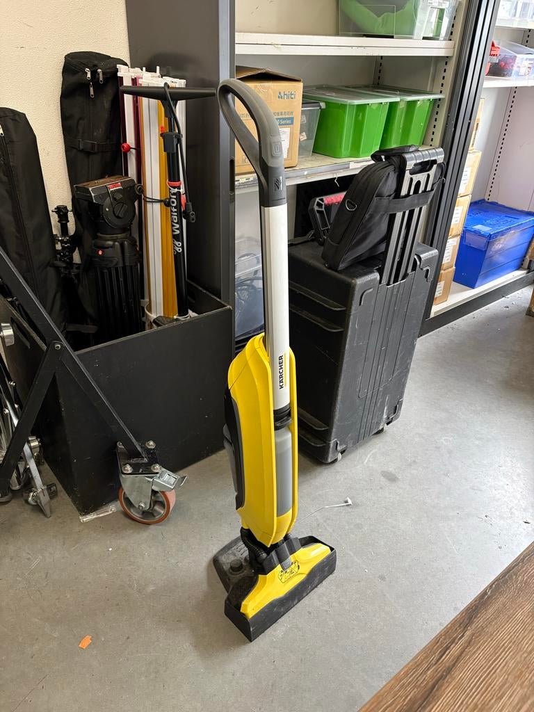 Kärcher FC 5 Elektrische Vloerreiniger - Dweilmachine, Ophalen of Verzenden, Gebruikt, Reservoir, Overige typen