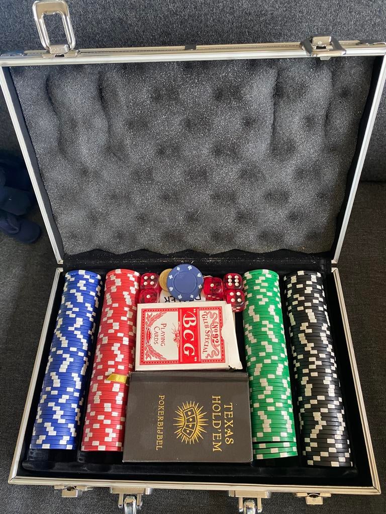Poker koffer., Ophalen, Zo goed als nieuw