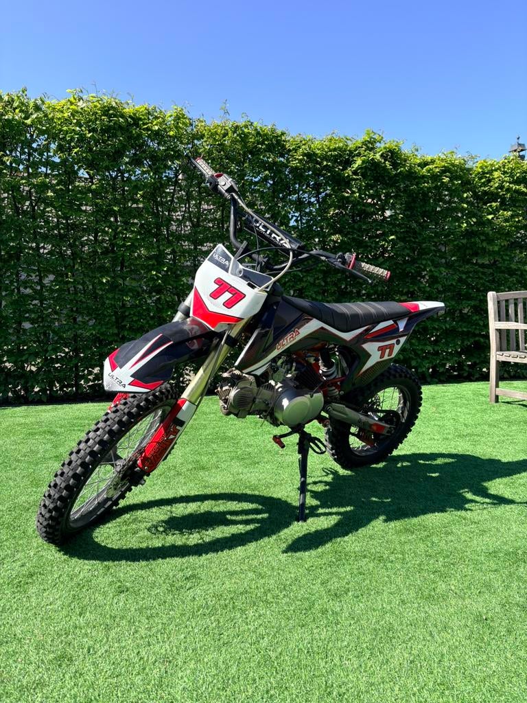 Ultra pitbike 140cc, Zo goed als nieuw, 4 versnellingen, Ophalen, 140 cc