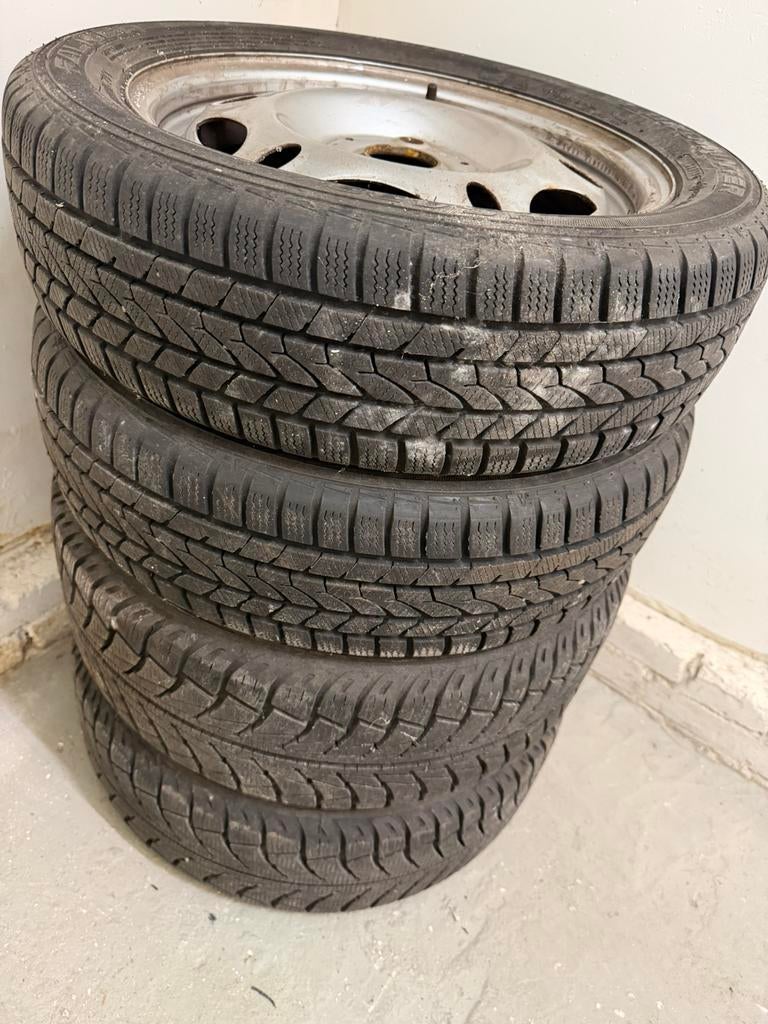 4x Winterbanden op velg 15 inch – 2 maten – complete set, Ophalen, 15 inch, Banden en Velgen, 185 mm