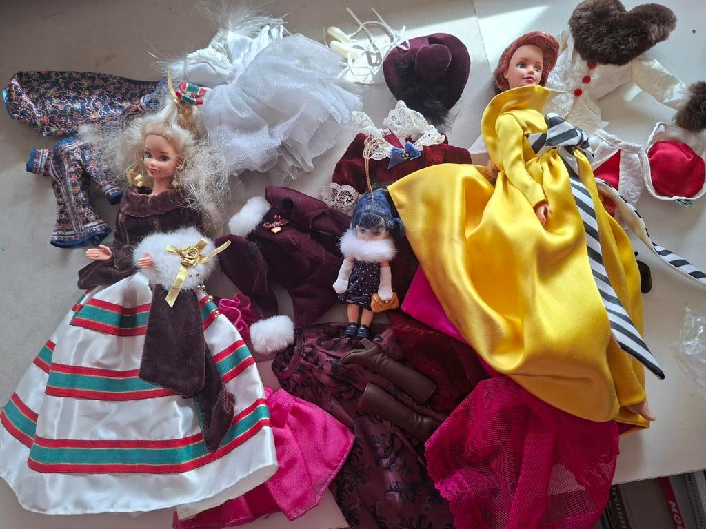 Barbie dolls poppen mattel kleertjes toys speelgoed, Verzenden, Fashion Doll