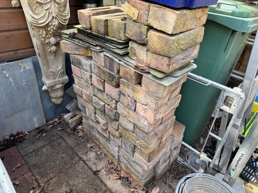 Veldbrand metselstenen en nog n deel leistenen, Ophalen, Zo goed als nieuw, Bakstenen