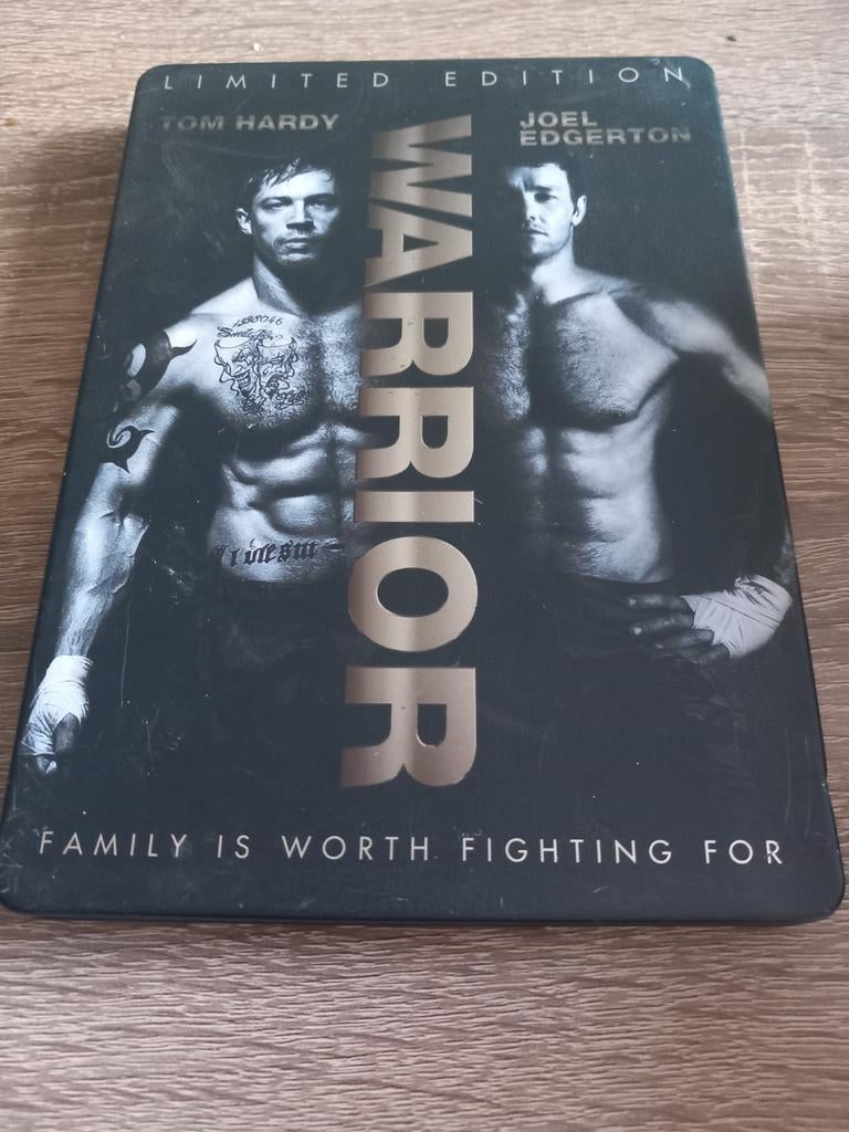 Warrior Limited edition, Ophalen of Verzenden, Zo goed als nieuw, Overige formaten