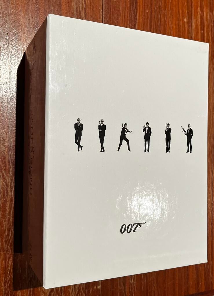 DVD Box The James Bond Collection, Boxset, Actie, Ophalen of Verzenden, Zo goed als nieuw