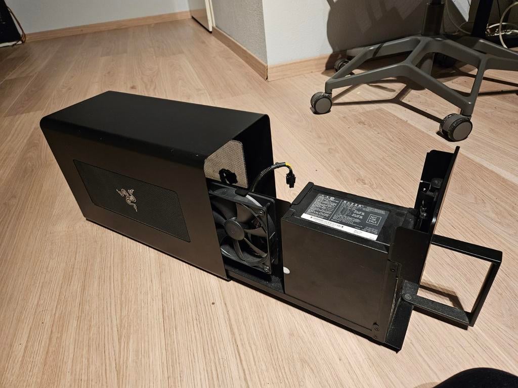 Razer Core X eGPU - Externe Grafische Kaart Behuizing, Gebruikt, Overige soorten, Ophalen of Verzenden, Overige chipsets