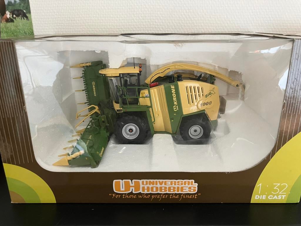 krone big x 1000 UH 1:32, Ophalen of Verzenden, Zo goed als nieuw, Tractor of Landbouw, Universal Hobbies