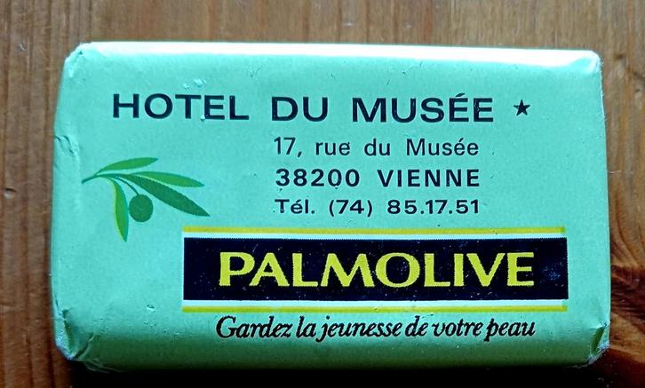 Miniatuur Palmolive zeepje Hotel du Musée ongebruikt, Sieraden, Tassen en Uiterlijk, Uiterlijk | Lichaamsverzorging, Nieuw, Ophalen