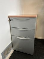 *GRATIS* Ladeblokken met 3 laden, grijs metaal, houten blad, Minder dan 50 cm, Gebruikt, 75 cm of meer, Minder dan 100 cm