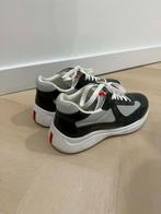 Prada schoenen, Ophalen of Verzenden, Zo goed als nieuw, Overige typen