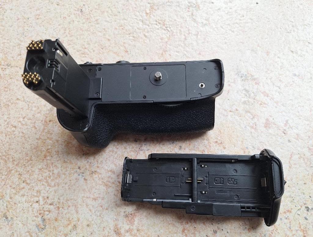 Battery Grip, Ophalen, Zo goed als nieuw