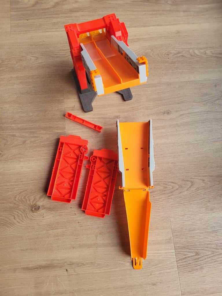Hot Wheels racebaan stunt bridge kit. Niet compleet, Kinderen en Baby's, Speelgoed | Racebanen, Ophalen, Gebruikt, Handmatig, Hot Wheels