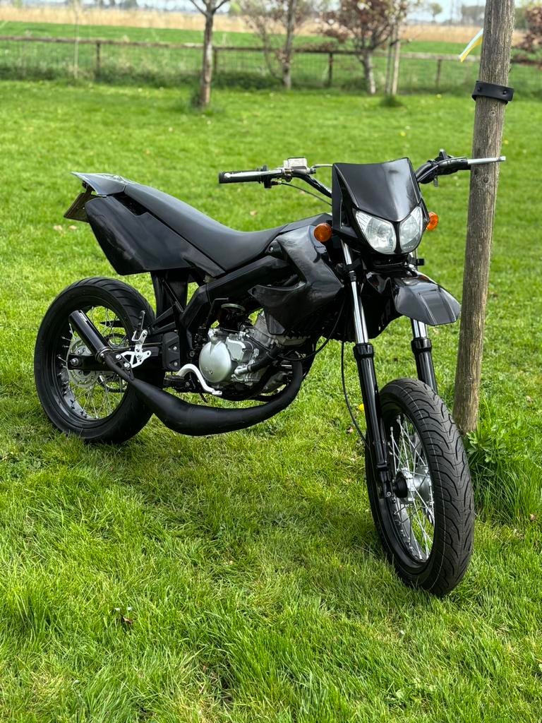 Derbi Senda X-Treme 70cc 2008, Fietsen en Brommers, Ophalen, Zo goed als nieuw