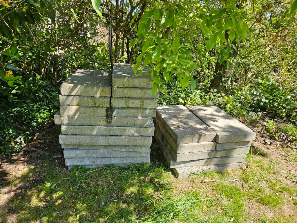 Terrastegels mix 9 m2 (30x30, 30x60, 60x60) 5 cm dik, Gebruikt, Beton, Terrastegels, 5 tot 10 m²