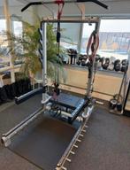 Glutebuilder Bench met Squat Rack Integratie, Ophalen, Zo goed als nieuw, Benen, Fitnessbank