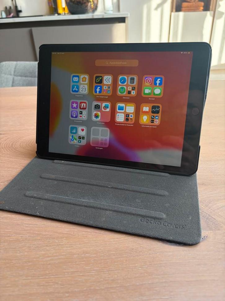 iPad 8 (7e generatie) 2019 32GB, Computers en Software, Apple iPads, Zo goed als nieuw, Apple iPad, Wi-Fi, 10 inch, 32 GB, Grijs