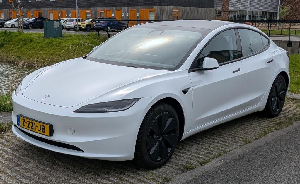 Tesla Model 3 RWD | BTW aftrekbaar | Lage bijtelling, Auto's, Tesla, Automaat, Achterwielaandrijving, Zwart, 1736 kg