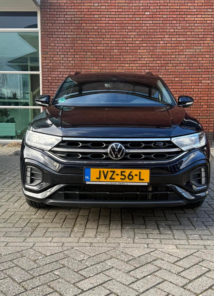 Volkswagen T-Roc R-Line 2.0 TDI 150pk facelift 2022 Zwart, 4 cilinders, Zwart, Leder, Diesel