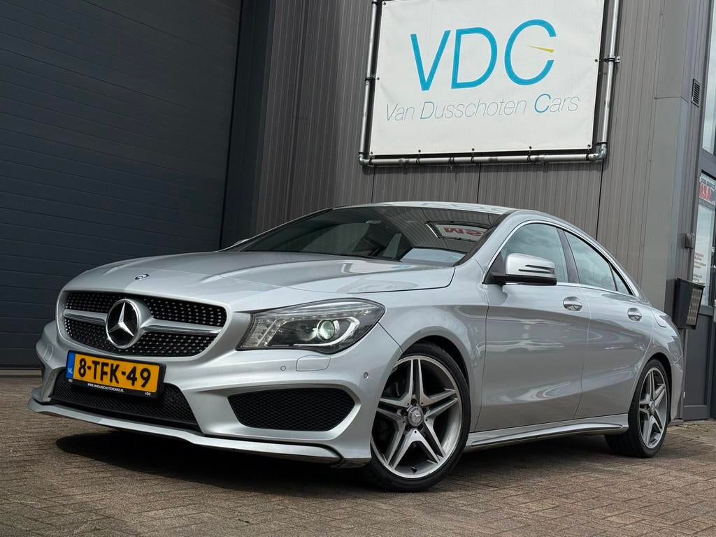 Mercedes-Benz CLA-klasse 200 Ambition | AMG Line | Automaat, Auto's, Mercedes-Benz, Gebruikt, 715 kg, Bedrijf, Sedan