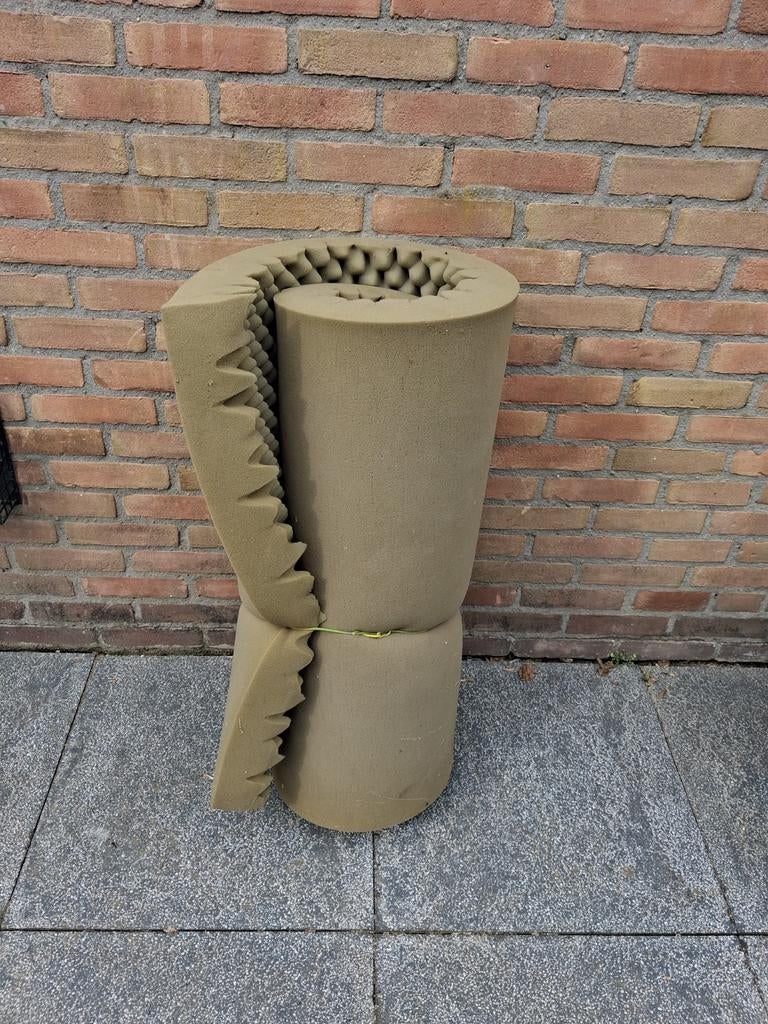 Schuimrubber bed, Ophalen