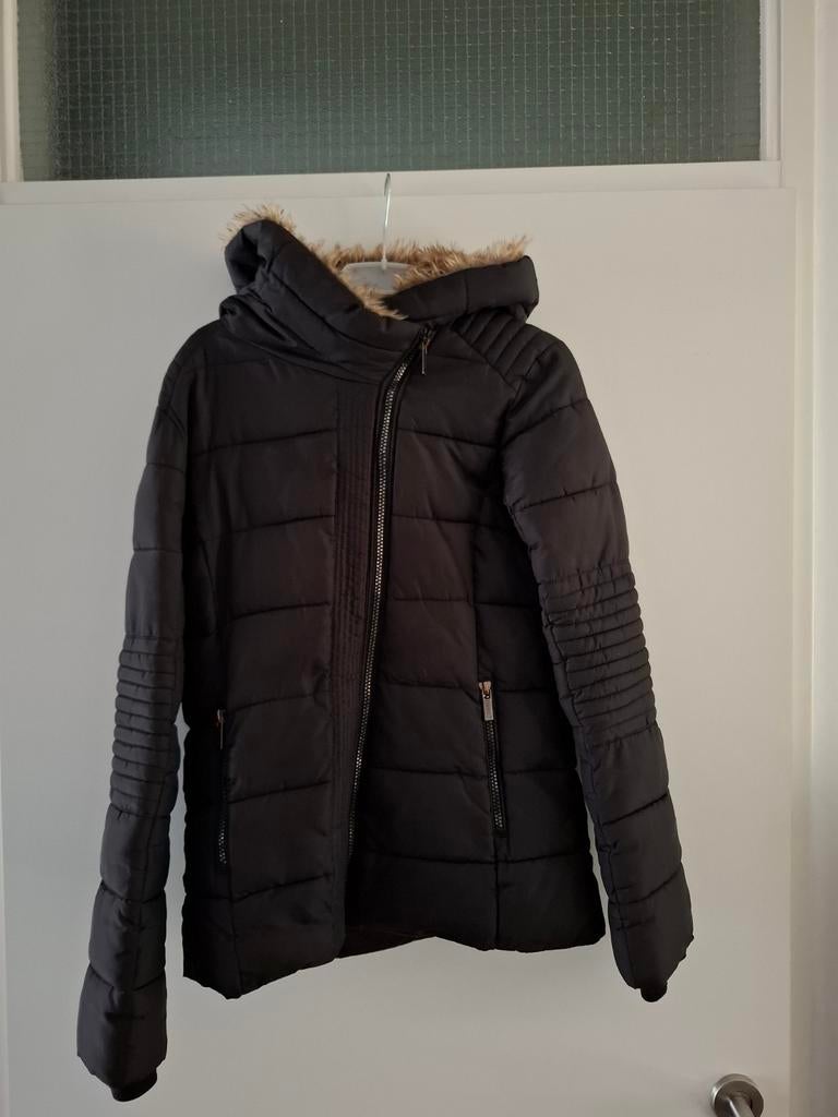 Coolcat Zwarte Winterjas met Bontkraag - Maat 170/176, Kleding | Dames, Jassen | Winter, Zo goed als nieuw, Maat 34 (XS) of kleiner