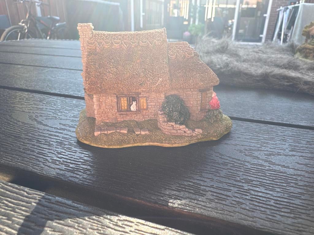 Lilliput Lane Penny's Post Engelse Cottage Miniatuur, Verzamelen, Beelden en Beeldjes, Ophalen, Gebruikt, Overige typen