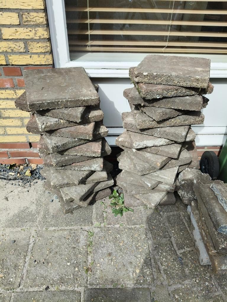 Stoeptegels, opsluitbanden en grindtegels, Tuin en Terras, Tegels en Klinkers, Ophalen of Verzenden, Gebruikt, Beton, Terrastegels