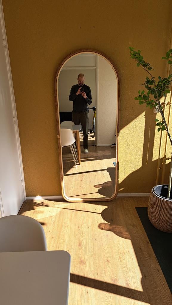 Bamboe spiegel 180 bij 78 cm, Huis en Inrichting, Woonaccessoires | Spiegels, Ophalen, Zo goed als nieuw, Rechthoekig, 150 tot 200 cm