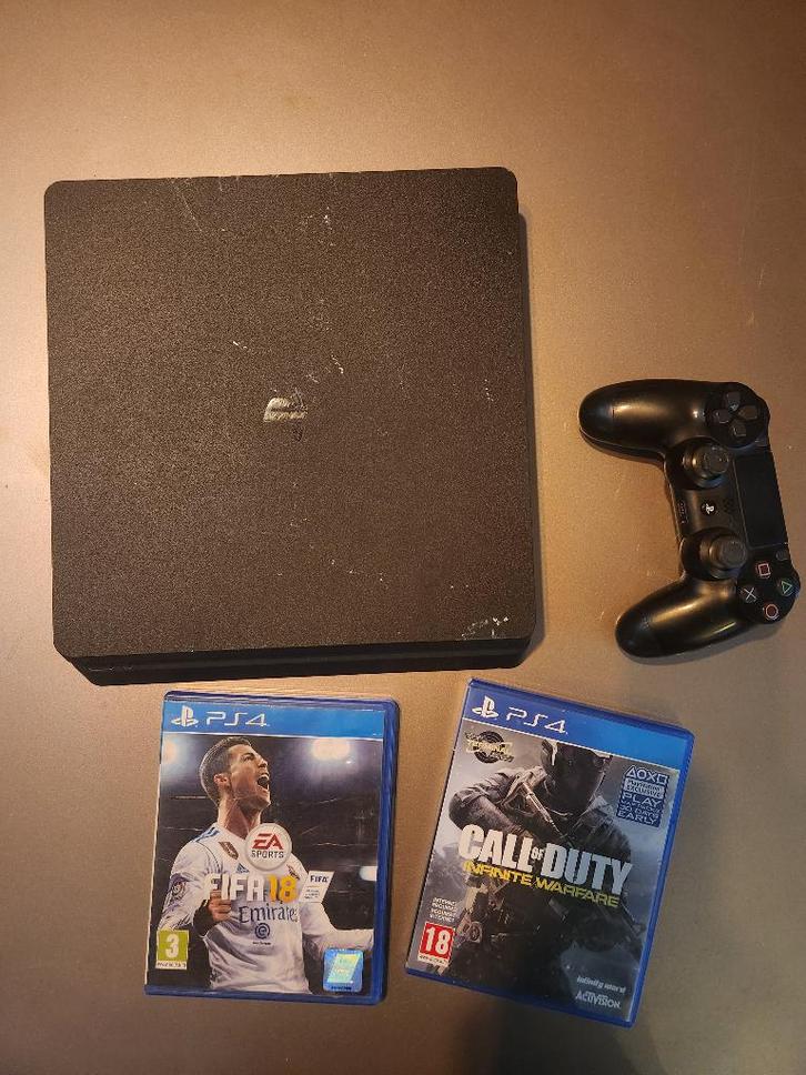 Playstation 4 Slim, Spelcomputers en Games, Spelcomputers | Sony PlayStation 4, Gebruikt, Slim, Met 1 controller, Met games, Ophalen