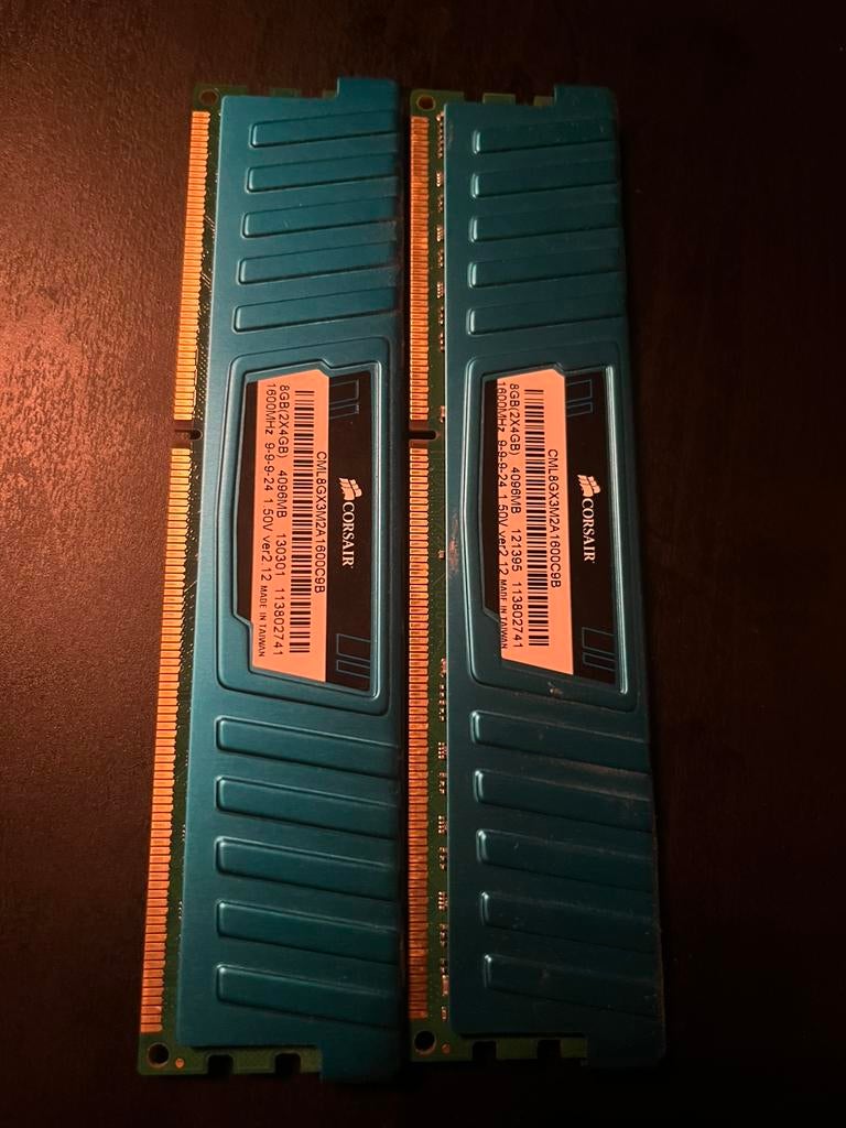 Corsair Vengeance LP 2x4gb (8gb) DDR3 1600mhz ~CML8GX3M2A~, Ophalen of Verzenden, Zo goed als nieuw, DDR3, Desktop