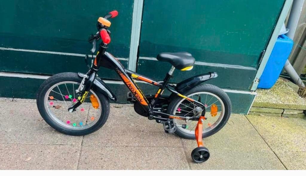 Mooie kinderfiets jongens fiets 16 inch, Ophalen, Zo goed als nieuw, 16 tot 20 inch, Zijwieltjes