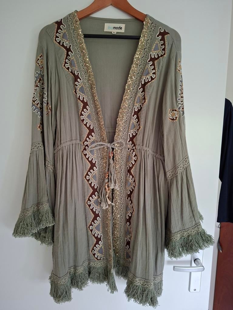 Ibzmode boho vest M/L - Zo goed als nieuw, Kleding | Dames, Maat 38/40 (M), Ibzmode, Ophalen of Verzenden, Zo goed als nieuw