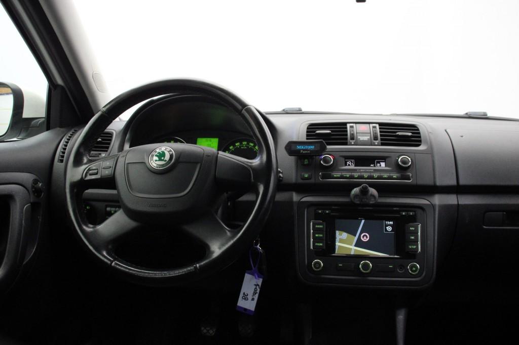 Skoda FABIA Combi 1.2 TDI Greenline Businessline - Navi, Cli, Voorwielaandrijving, Euro 5, 1199 cc, Wit