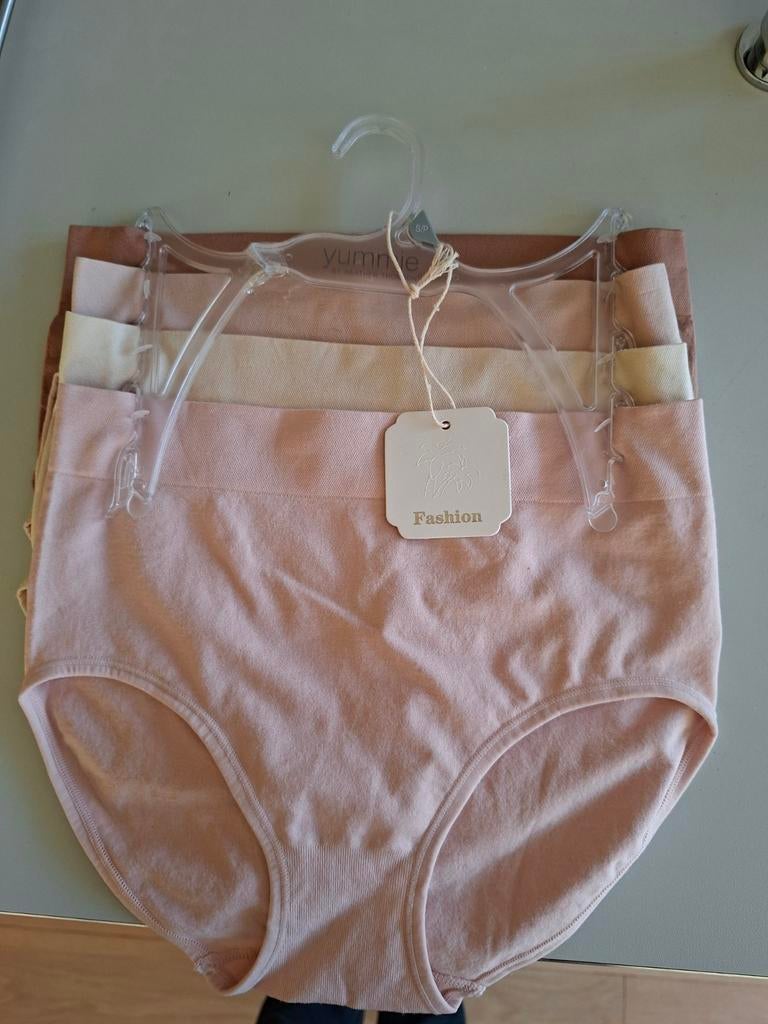 4 slipjes mt S nieuw, Kleding | Dames, Ophalen of Verzenden, BH