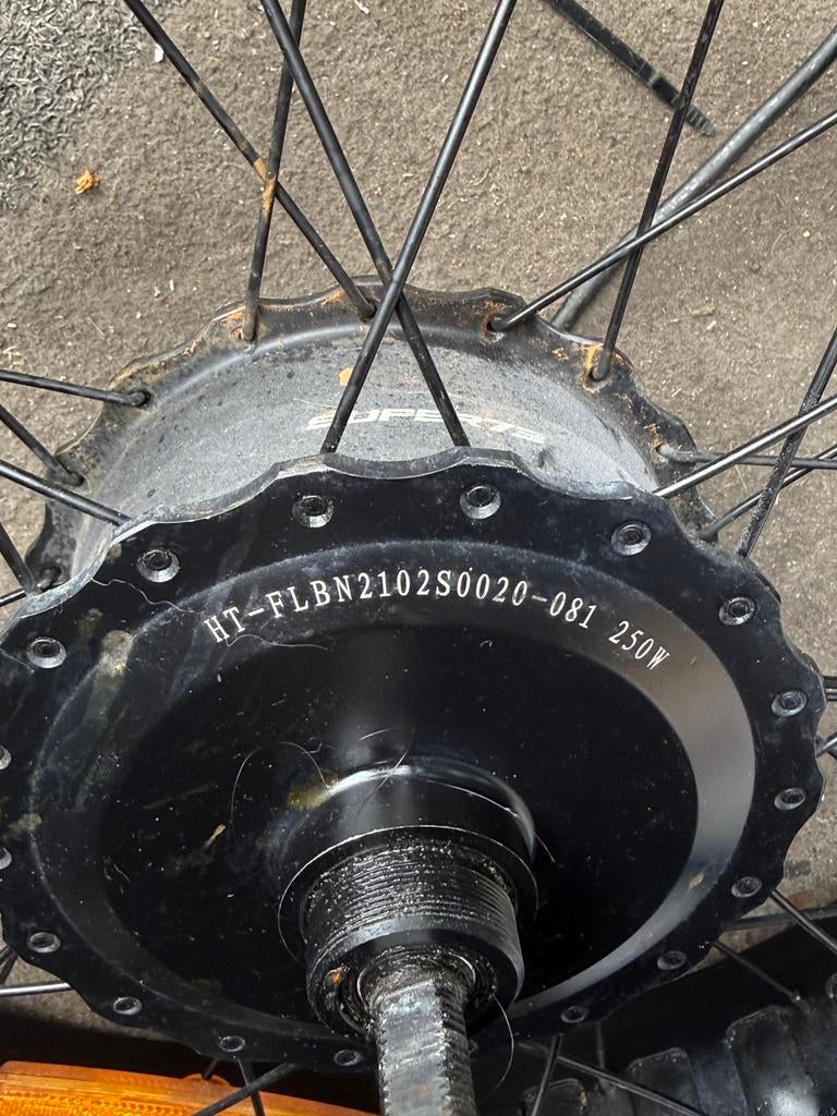 Super 73 zg achterwiel met motor, Fietsen en Brommers, Fietsonderdelen, Ophalen, Gebruikt, Motor