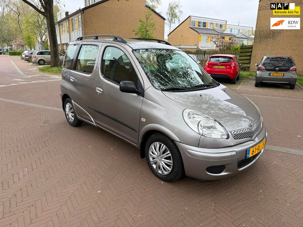 Toyota Yaris Verso AUTOMAAT / Airco / Parkeersensoren achter, Auto's, Toyota, Bedrijf, Te koop, Yaris Verso, ABS, Airbags, Airconditioning