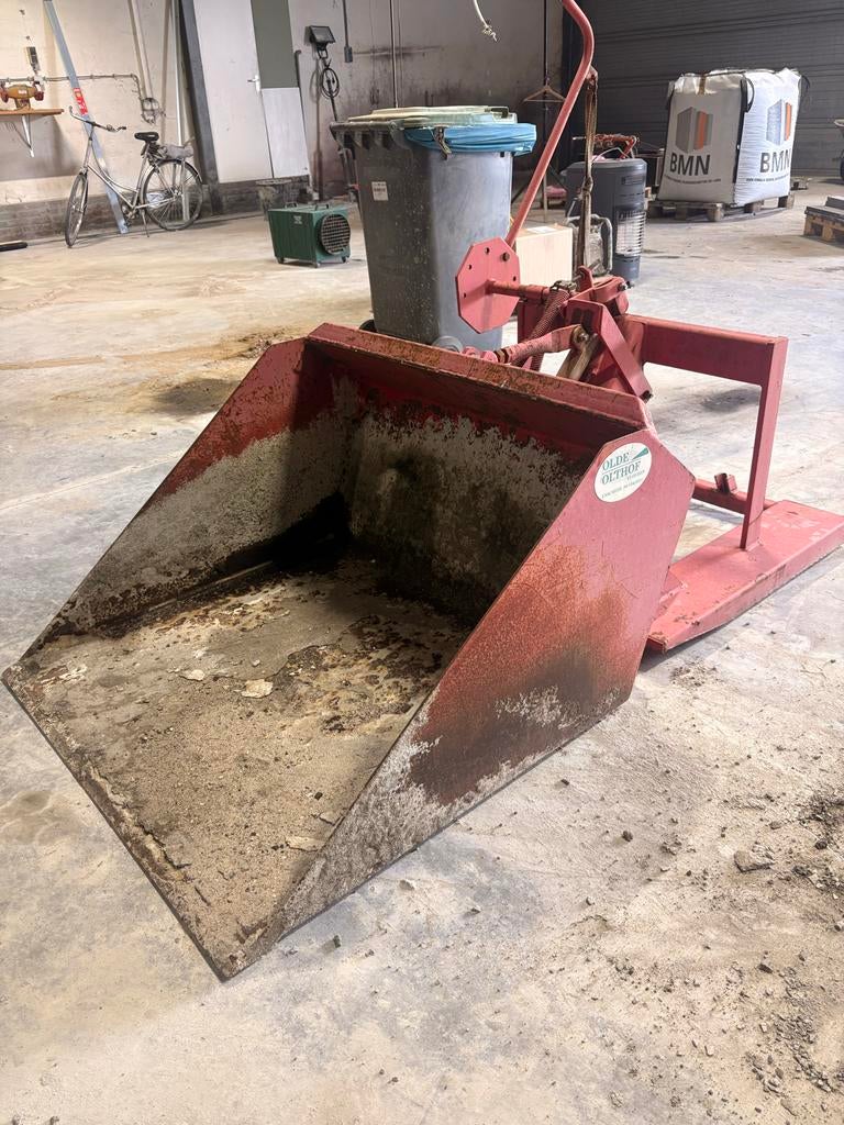 Kantelbak / Kiepbak voor heftruck – WIFO-ANEMA – 290 liter, Ophalen