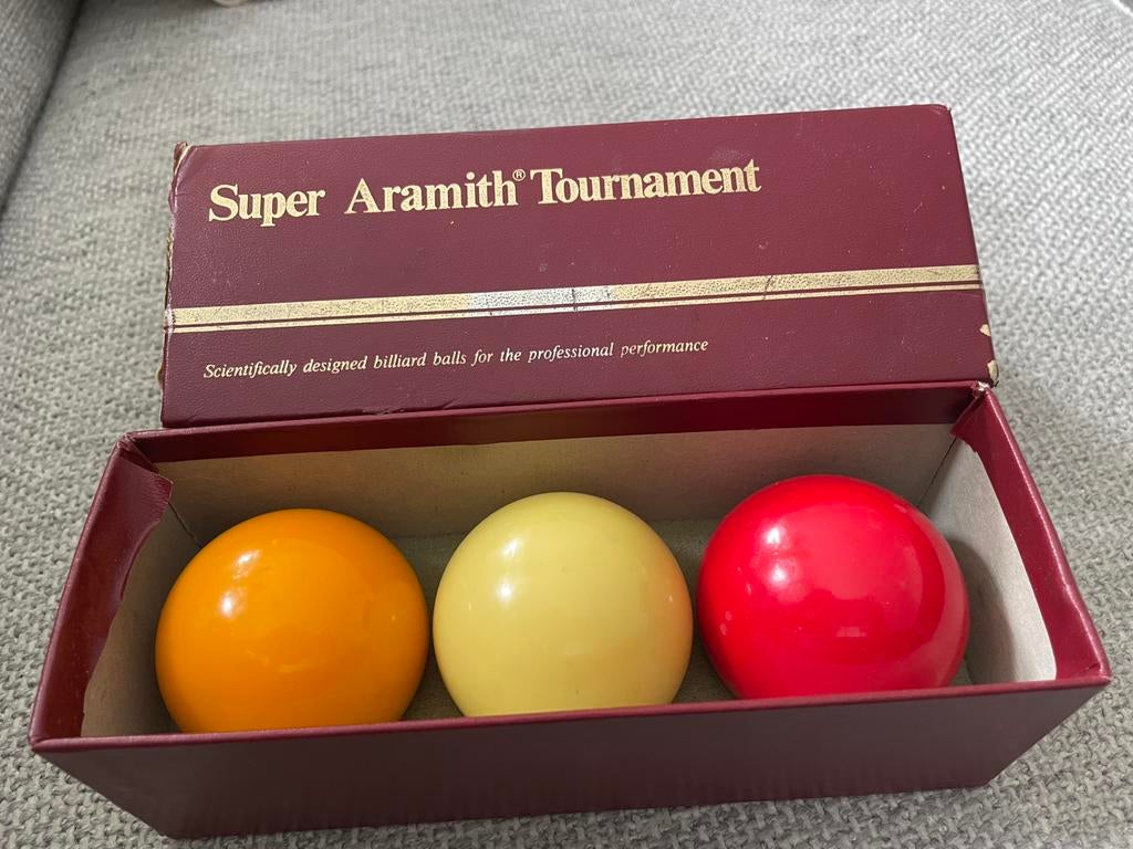 Biljartballen - Belgian Aramith, Ophalen of Verzenden, Gebruikt, Keu of Ballen