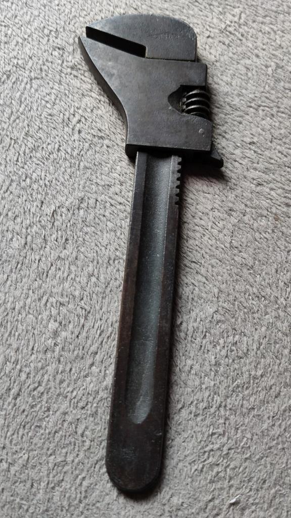 Zerem - antieke verstelbare sleutel, Antiek en Kunst, Antiek | Gereedschap en Instrumenten, Ophalen of Verzenden