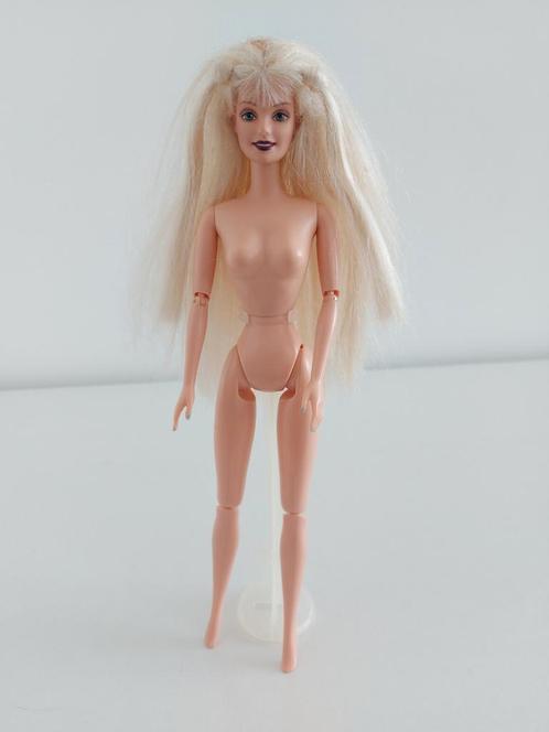 Barbie HOLLYWOOD NAILS 1999, Verzamelen, Poppen, Gebruikt, Pop, Ophalen of Verzenden
