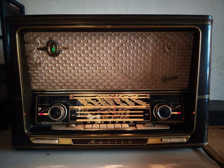 Vintage Musica 4R417 Radio - Prachtig Design!, Audio, Tv en Foto, Radio's, Gebruikt, Radio, Met cd-speler, Ophalen