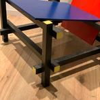 Rode en blauwe stoel, Huis en Inrichting, Stoelen, Ophalen, Gebruikt, Zwart, Eén