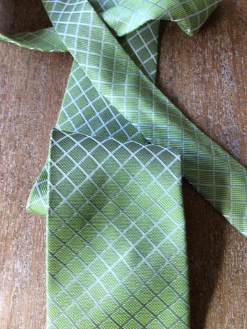 Vintage stropdas, appeltjesgroen, 100%zijde. beschikbaar voor biedingen